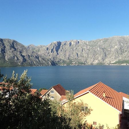 Guest House Pajovic Kotor Buitenkant foto