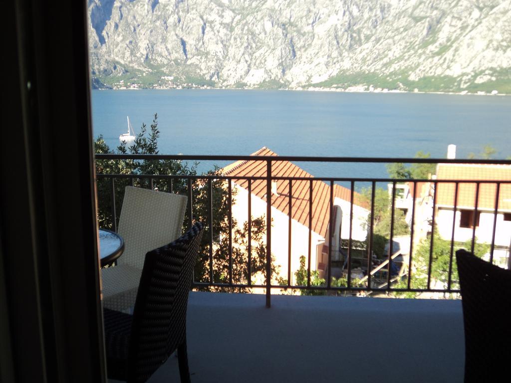 Guest House Pajovic Kotor Buitenkant foto
