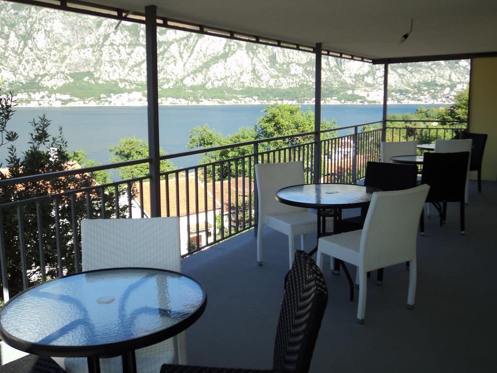 Guest House Pajovic Kotor Buitenkant foto